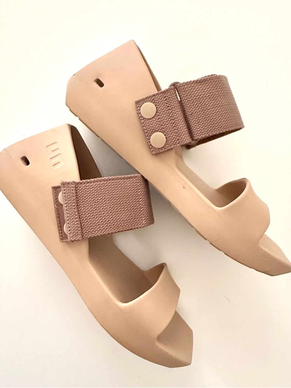 United Nude Nude/Taupe Wide-Strap Slide Sandals